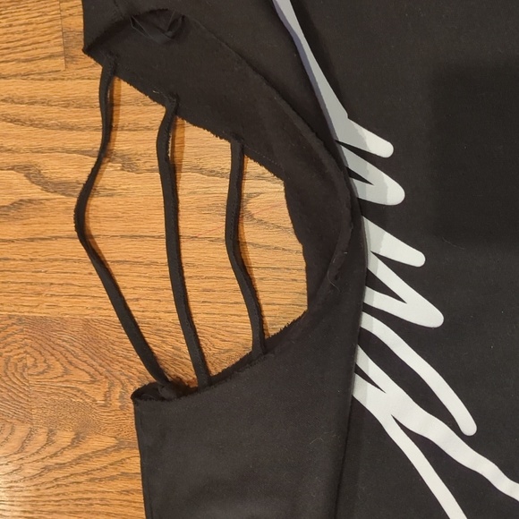 Victoria's Secret Pink Oversized Crop Top Black and White Size Small - Picture 5 of 7